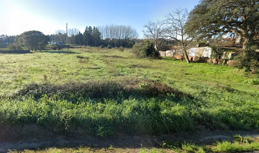 Terreno em Sangalhos - Image 3