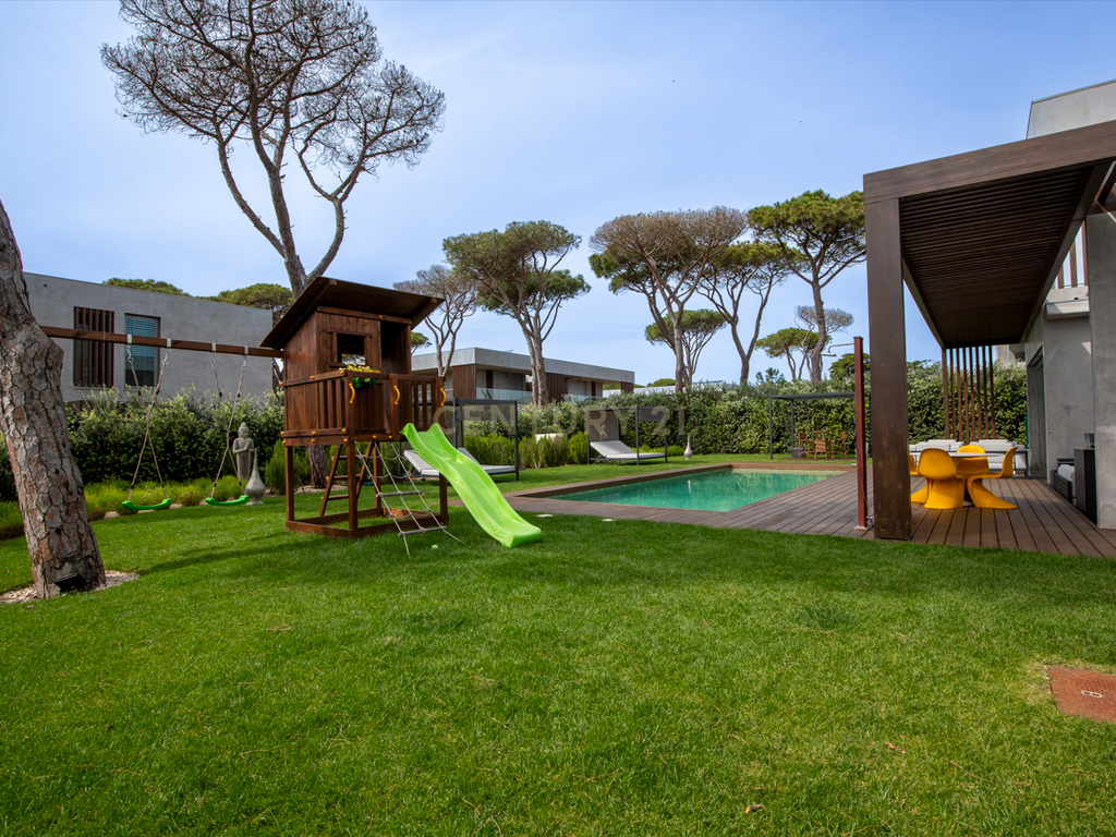 Moradia T5 no Bloom Marinha - Image 35