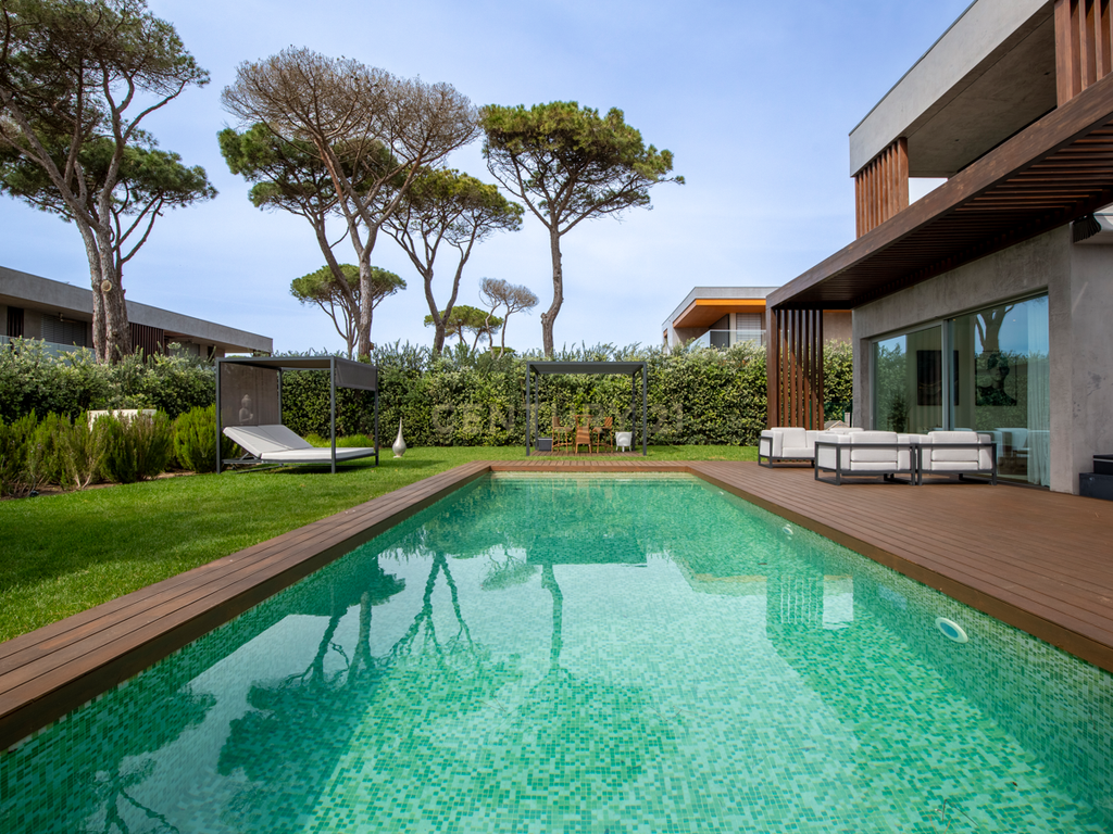 Moradia T5 no Bloom Marinha - Image 2