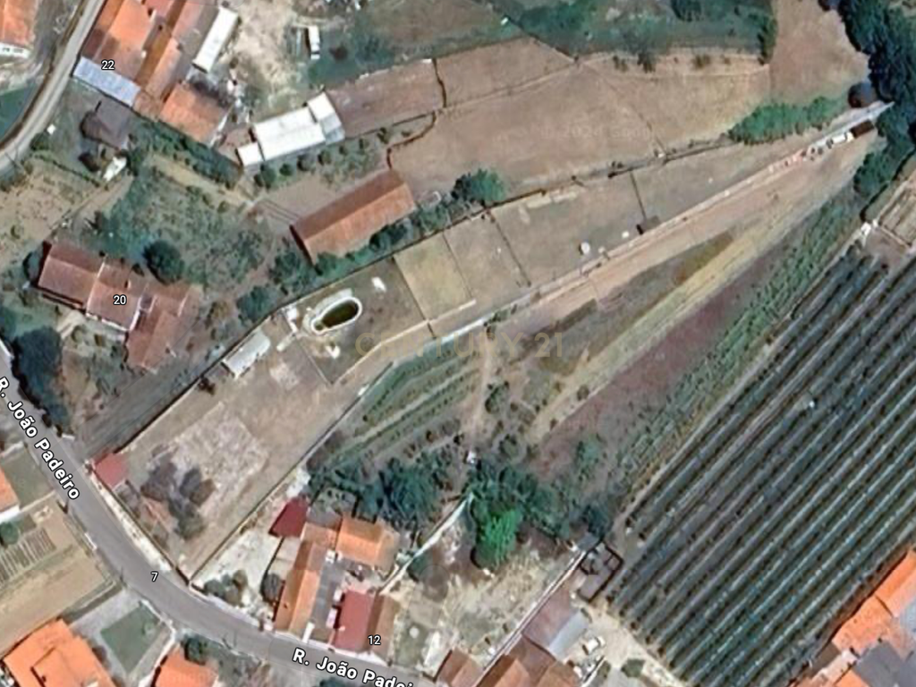 Terreno Urbano em Alcobaça - Localização Privilegiada - Image 4