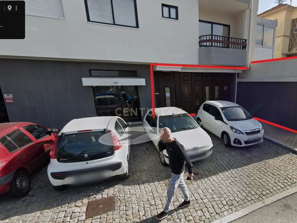 Loja na Rua Clube dos Caçadores em Gaia. - Image 6