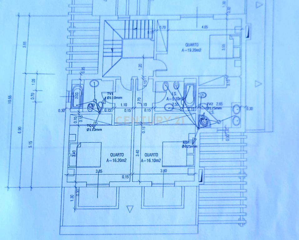 Moradia T4+1 com Piscina Privativa, Churrasqueira e Garagem - Image 44