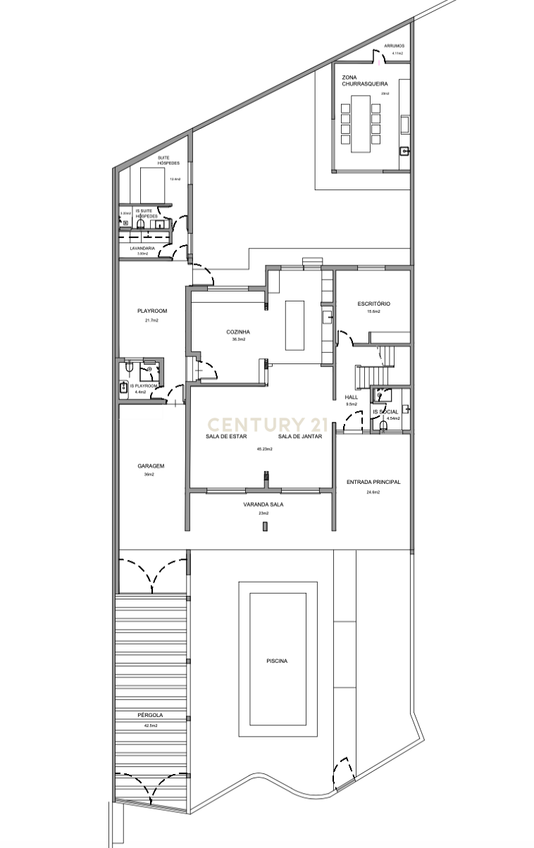 Moradia T4+2 com Piscina, Garagem e Jardim Totalmente Remodelada - Image 39