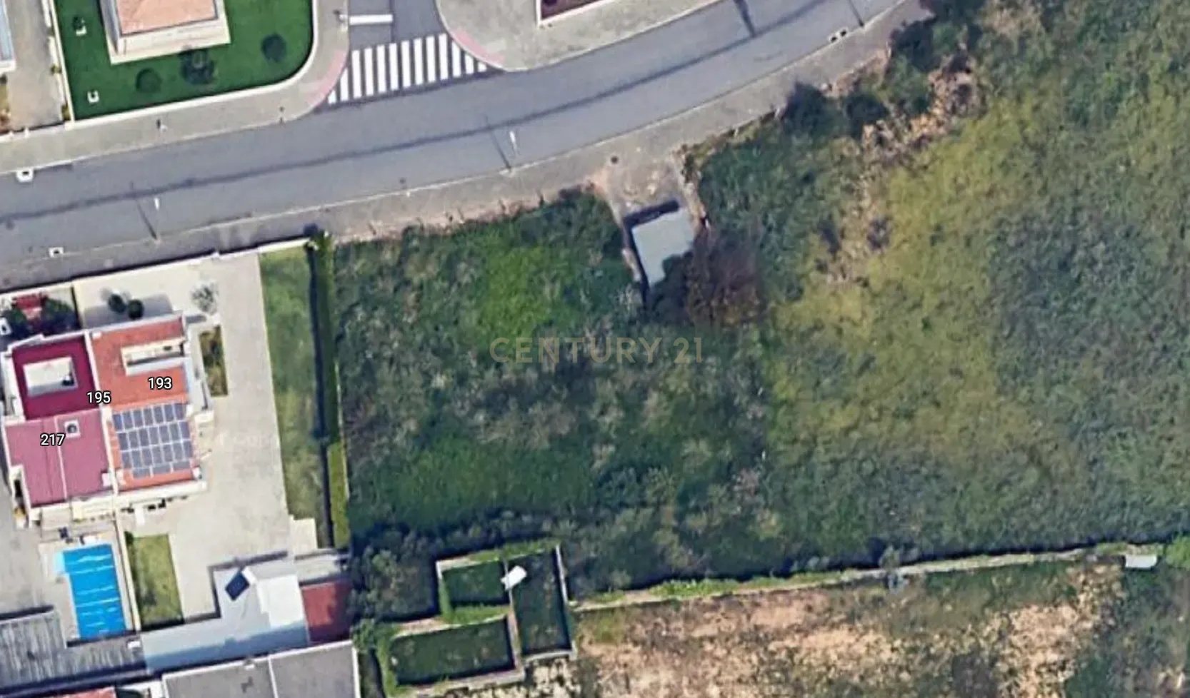 Land for sale in Vila Nova de Gaia, Portugal — €139,000
