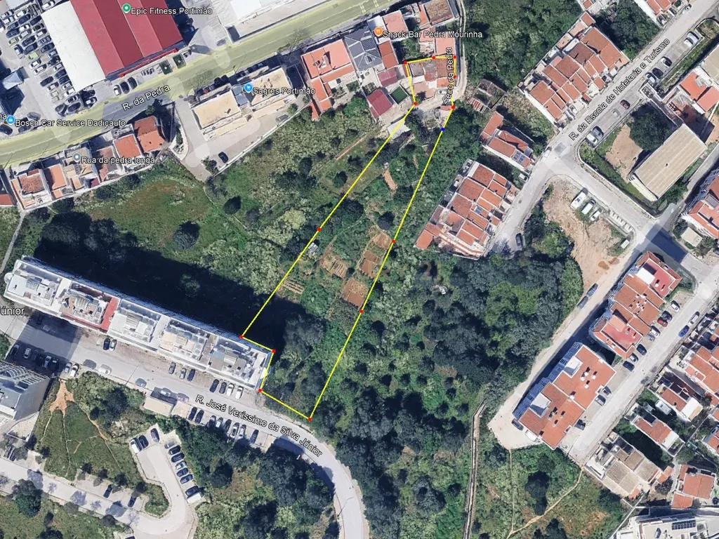 Moradia com 3400m de terreno em Portimão. - Image 4