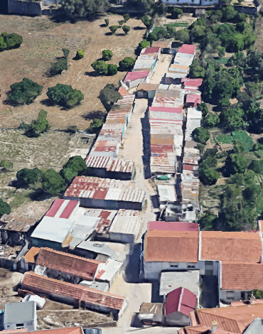 Terreno com 4640 m2 No Seixal - Image 2