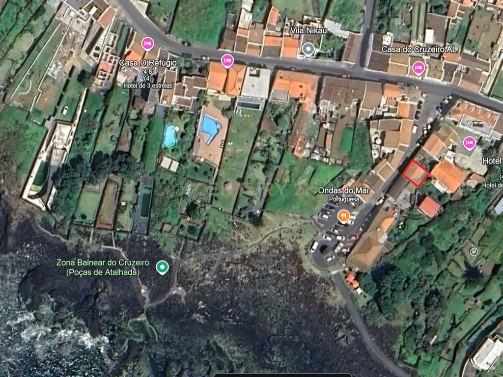 Moradia T3 a 50m das Piscinas Naturais da Atalhada – Um Refúgio de Charme em Zona Turística Privilegiada - Image 2