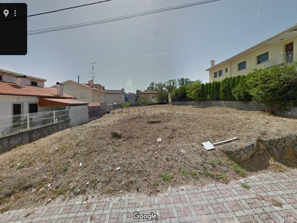 Terreno Urbano para construção - Image 1