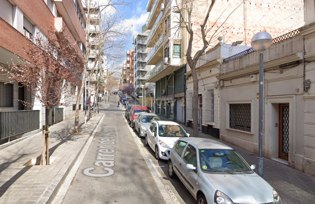 undefined - Image 6