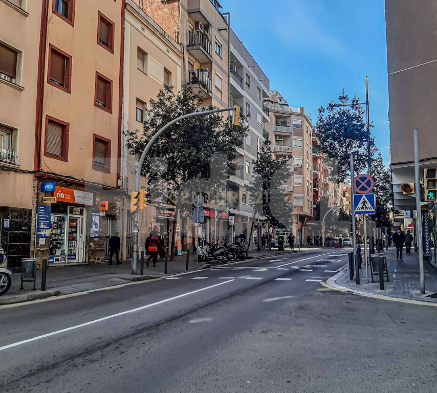 undefined - Image 3