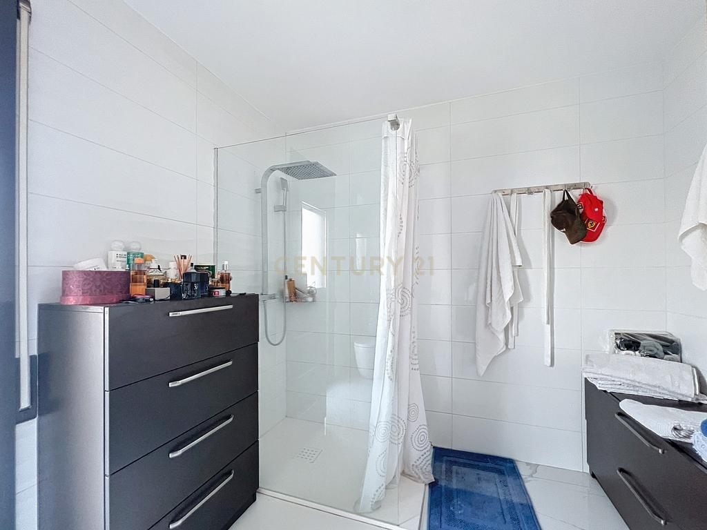 undefined - Image 11