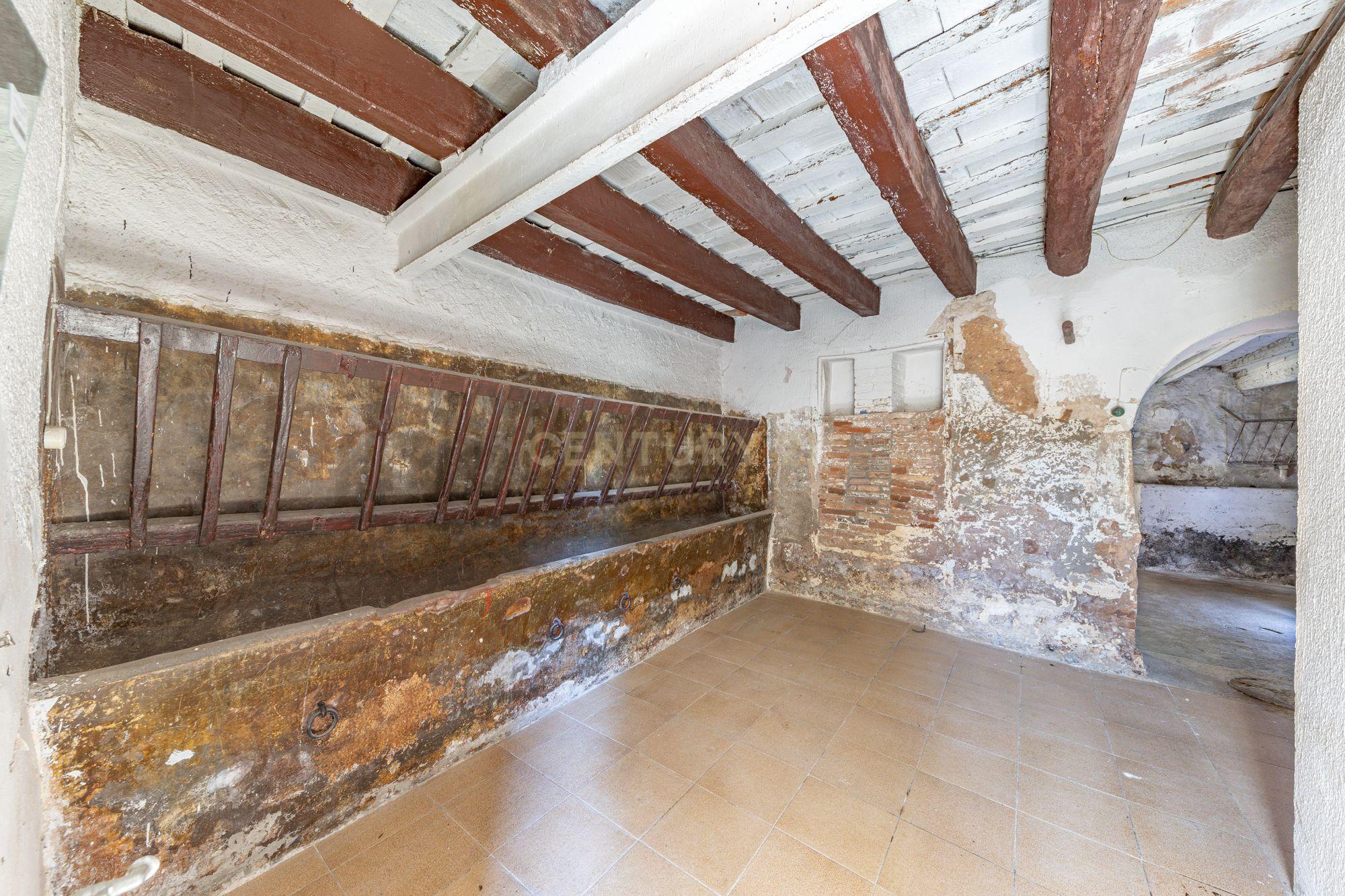 undefined - Image 14