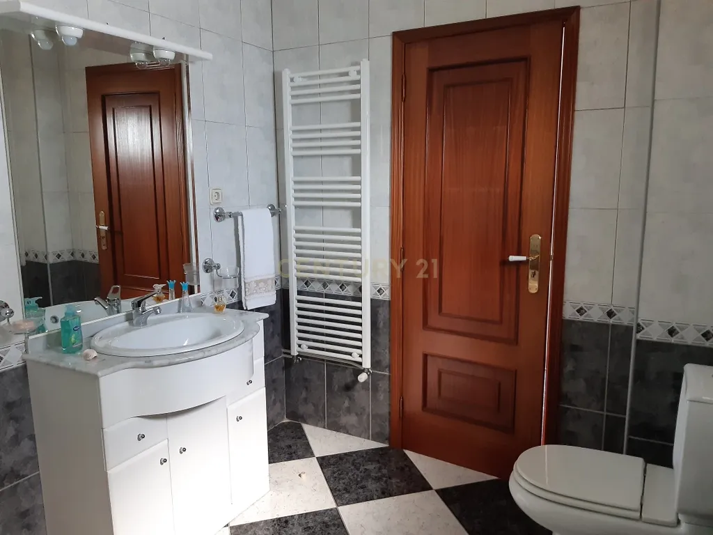 🏡 Moradia V3 em Vilar de Nantes, Chaves – O Refúgio Ideal para a Sua Família! - Image 13