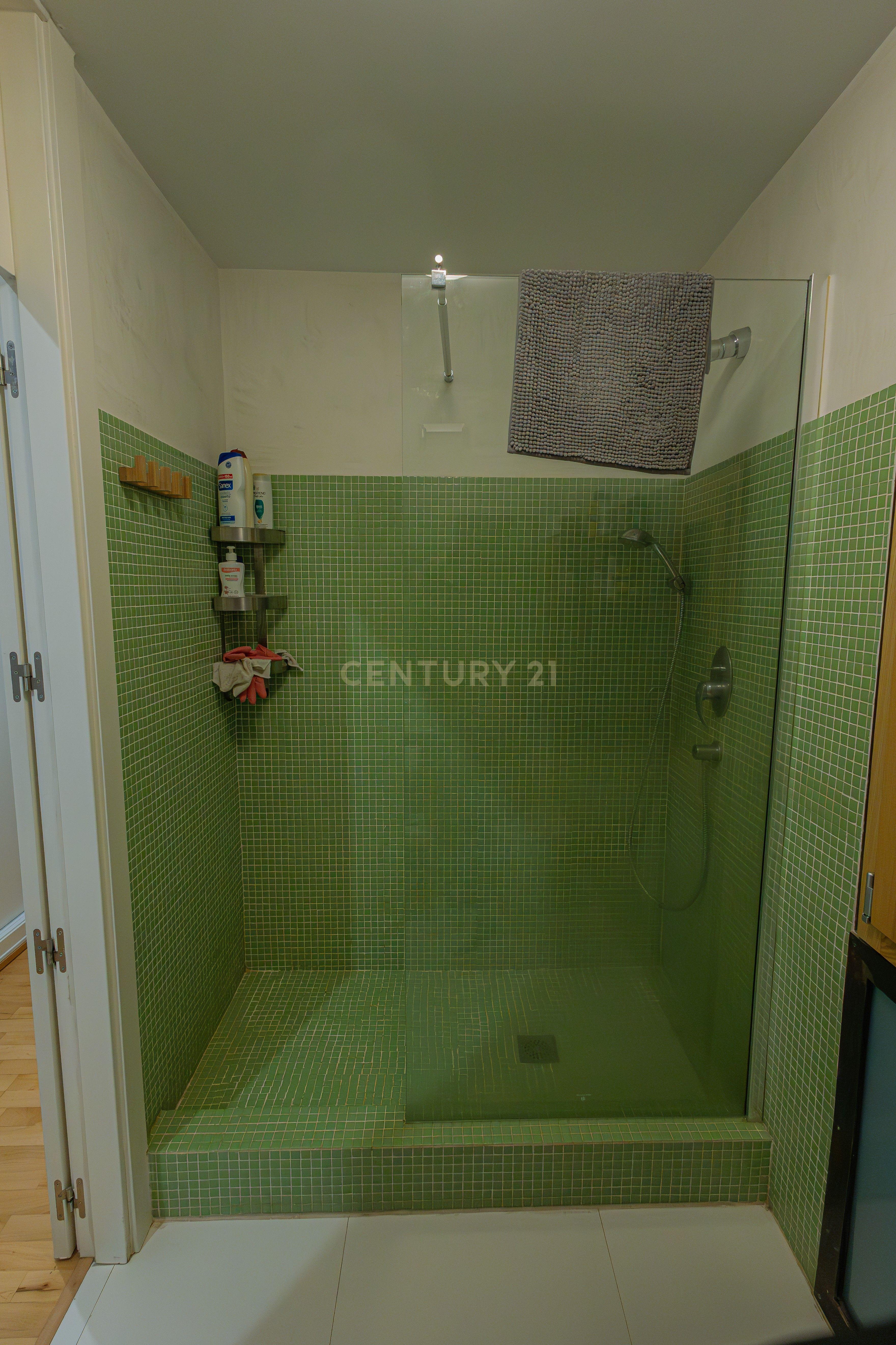undefined - Image 42