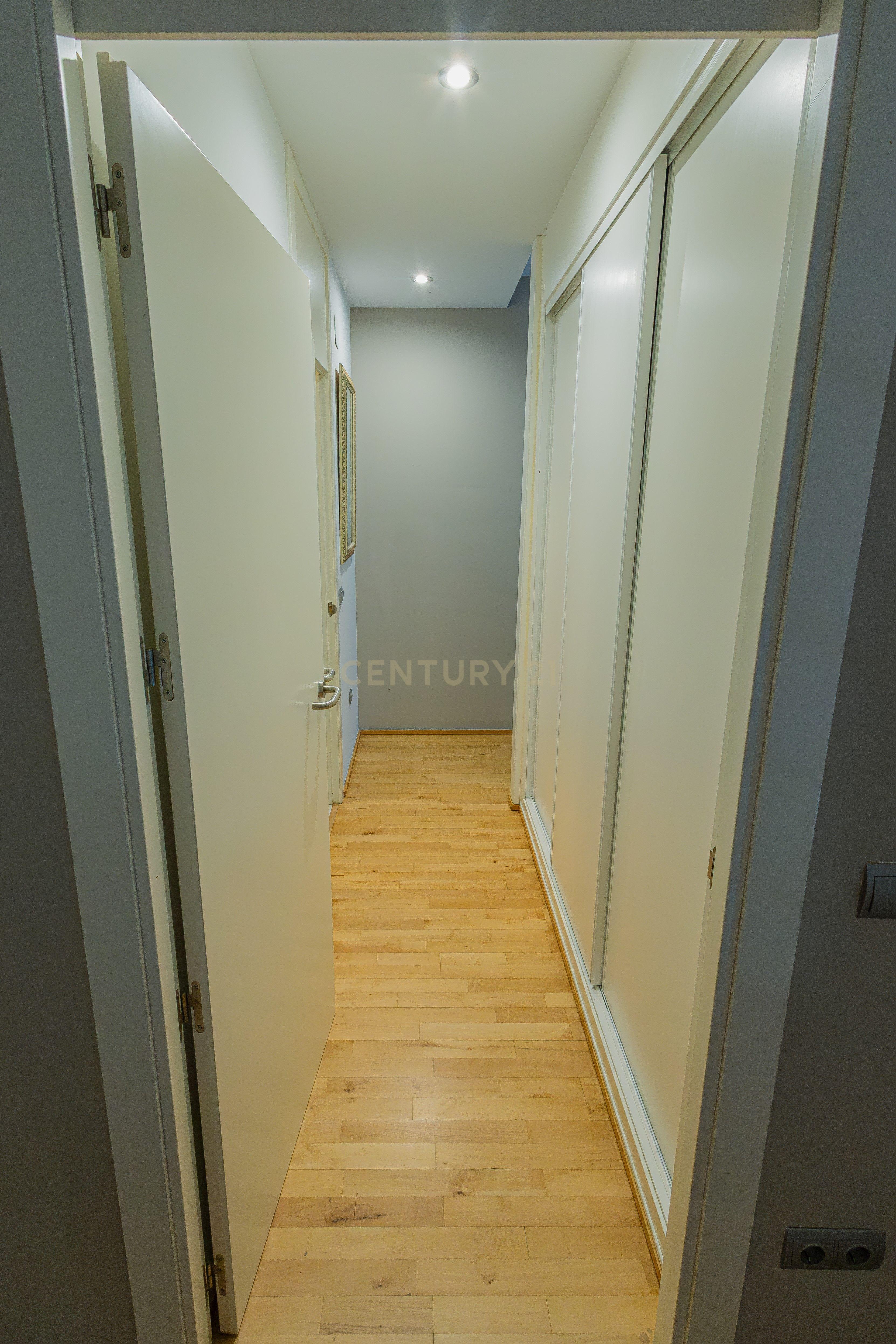 undefined - Image 40