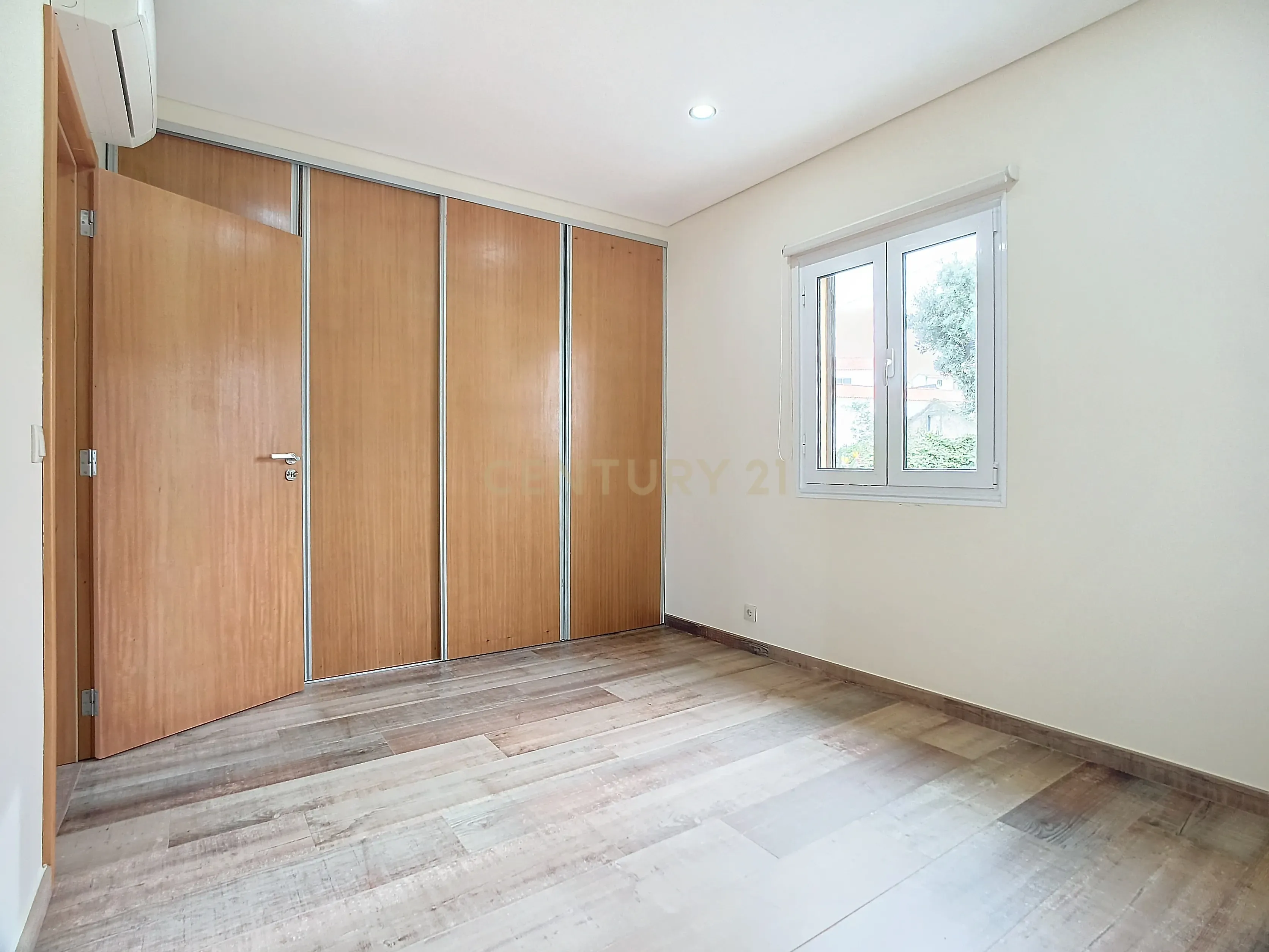 Moradia T4 com Vista Mar | Ajuda da Bretanha | São Miguel - Image 29