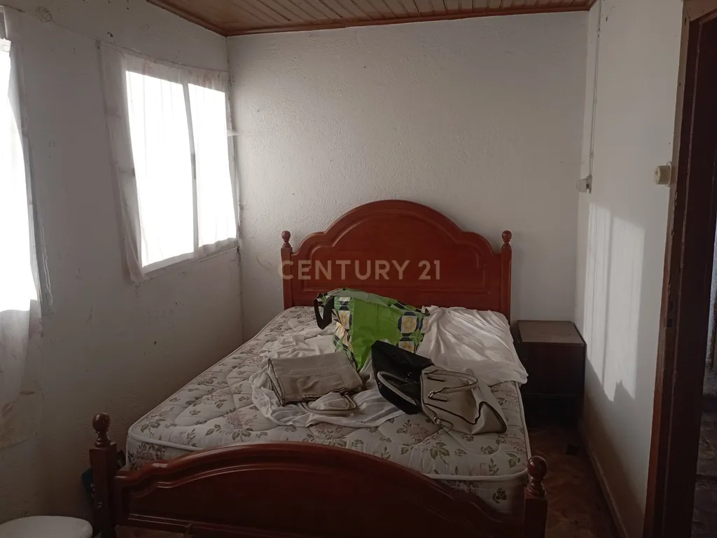 Casa Antiga em Chaves - Image 2