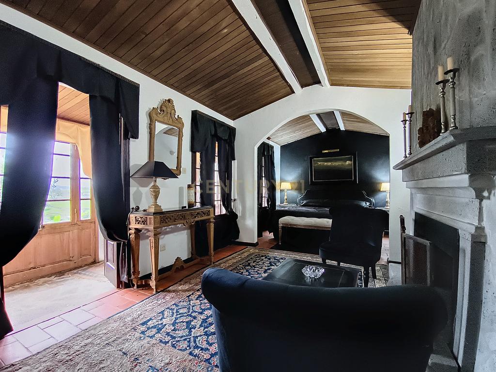 Quinta com Duas Moradias – Um Refúgio Exclusivo em Ribeira Grande - Image 7