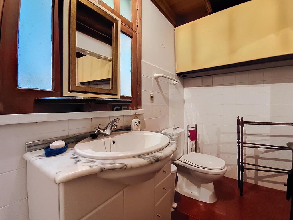 Quinta com Duas Moradias – Um Refúgio Exclusivo em Ribeira Grande - Image 19