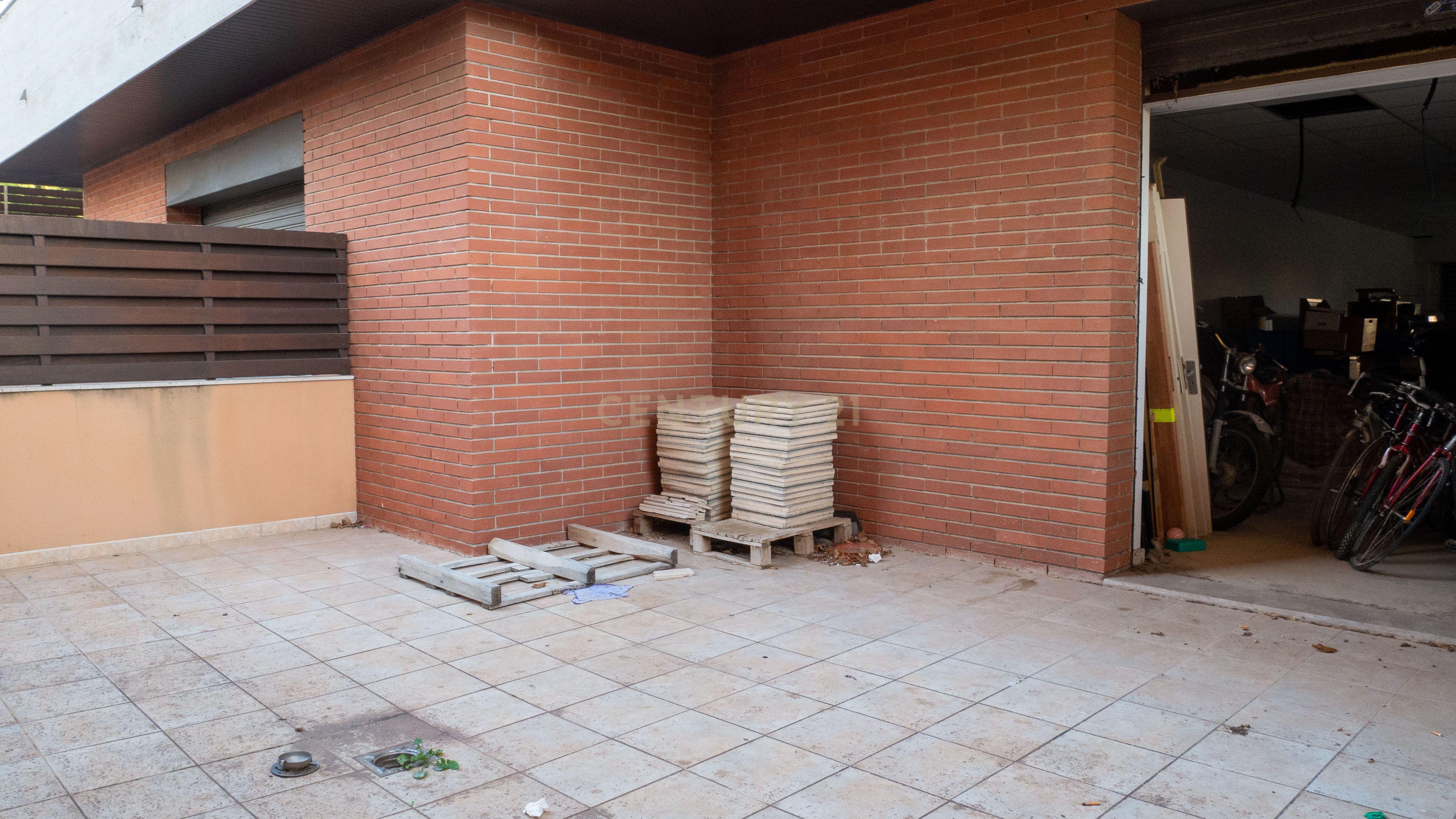 undefined - Image 20