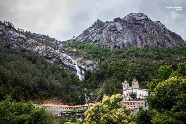 Moradia em Pedra na zona do Gerês - Image 22