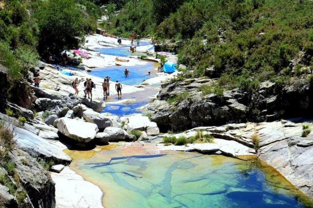 Quinta com água Nascente na Zona de Gerês - Image 42