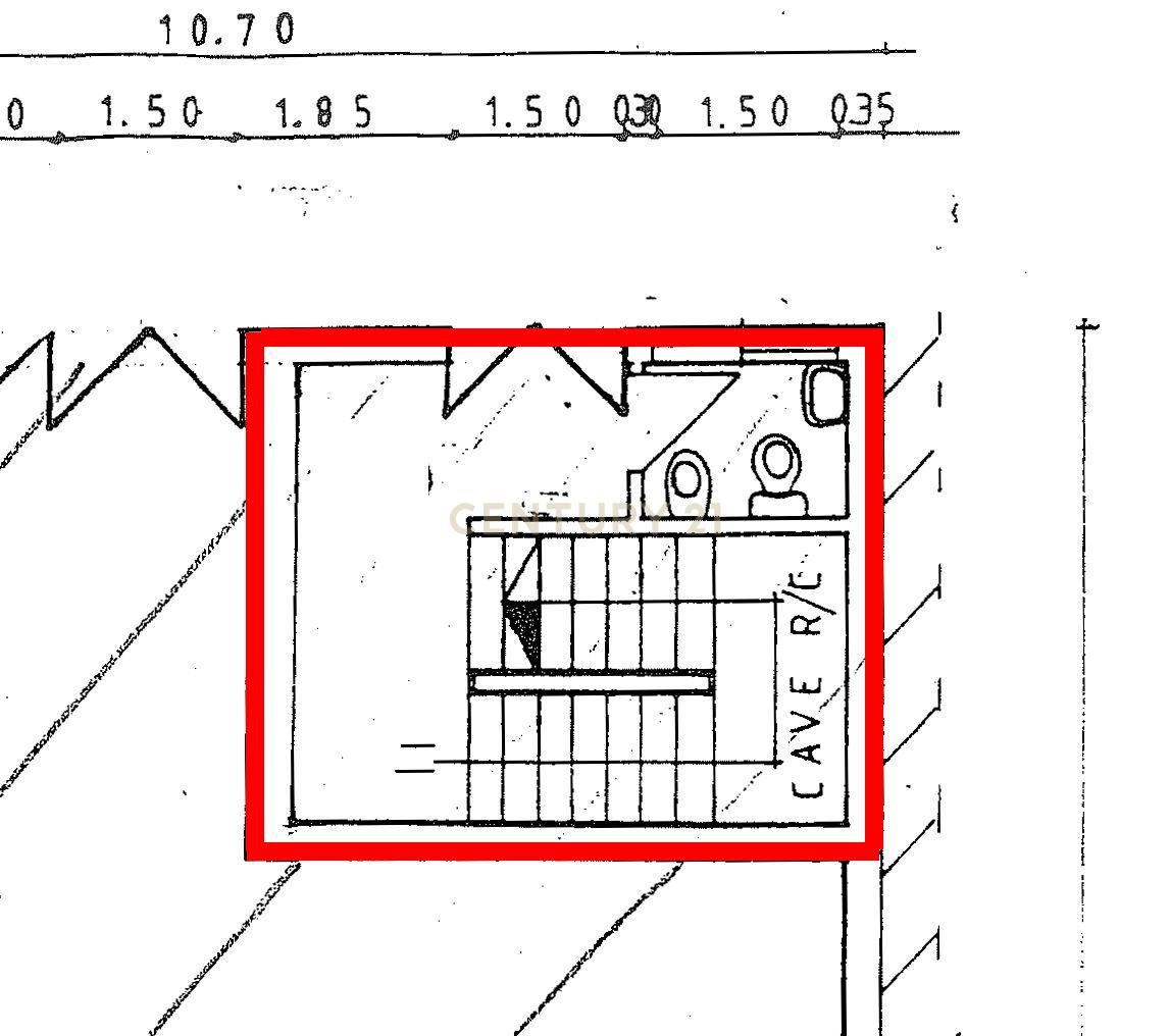 Loja localizada no bairro de Santa Eugénia, em Viseu, bom investimento! - Image 4