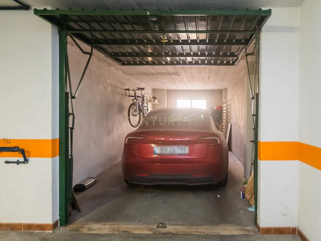 Exclusivo T2 com Vista Panorâmica de Excelência | Massamá Norte - Image 46