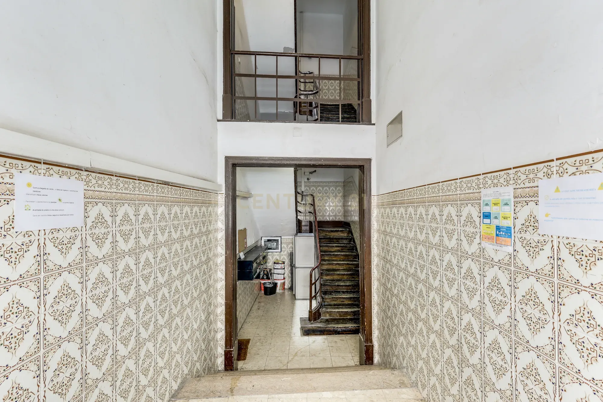 T3 RENOVADO, PERTO DO METRO DE ARROIOS E DO INSTITUTO SUPERIOR TÉCNICO - Image 21