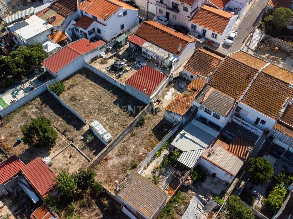Casa para Recuperação em Cartaxo com Vista Panorâmica - Image 5
