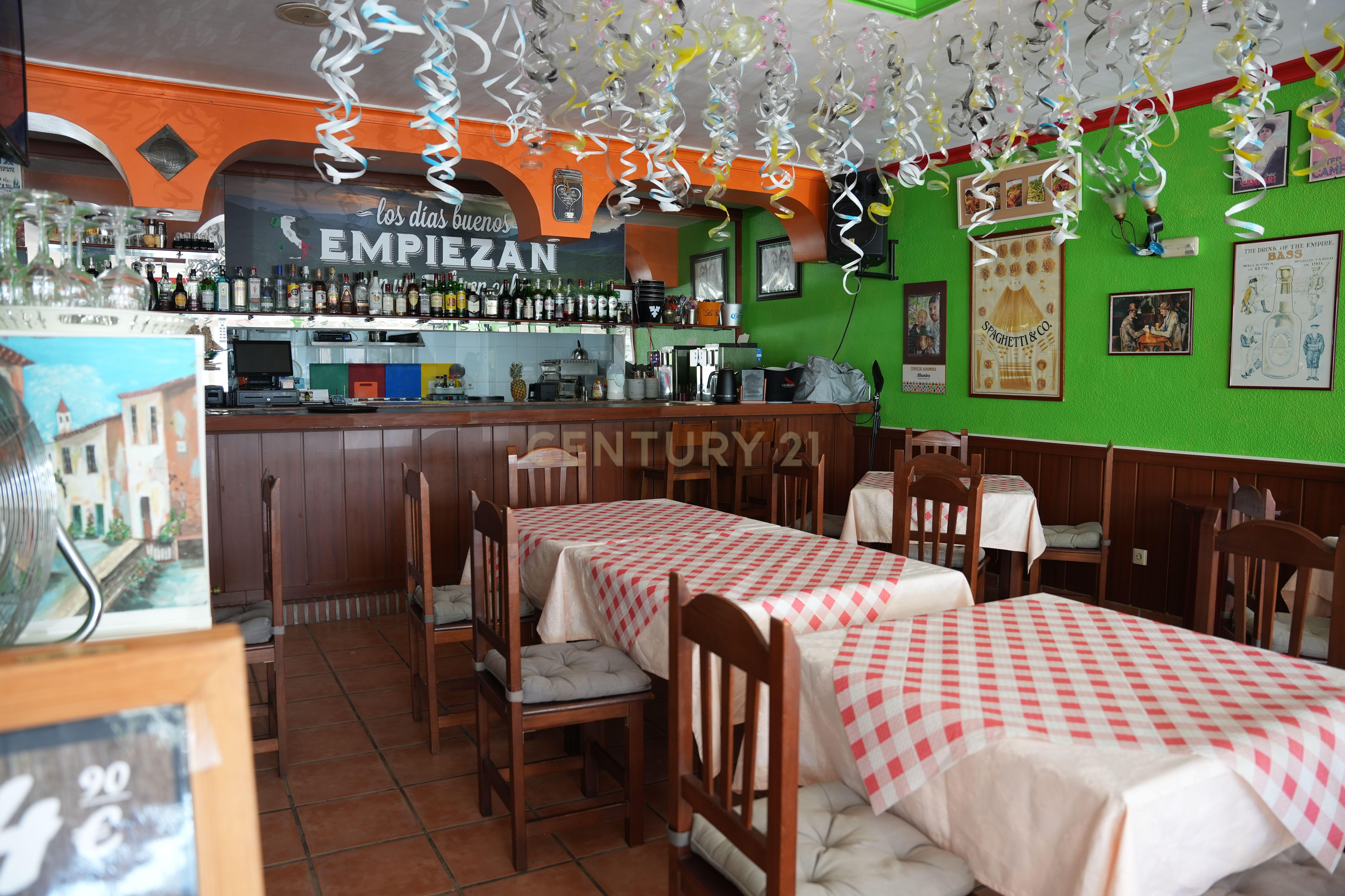 IMÓVEL COMERCIAL À VENDA EM TORREMOLINOS COM OPÇÃO DE COMPRA – RESTAURANTE EM FUNCIONAMENTO NA CALLE ALLENDE - Image 1