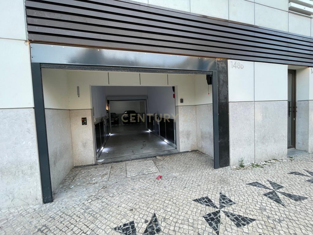 T2 NOVOS com varanda e estacionamento | Em frente ao Metro de Arroios | Últimas 4 unidades! - Image 24