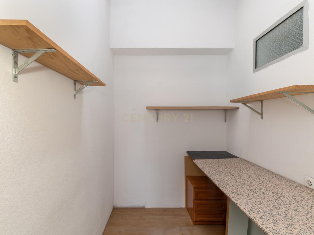 Moradia T3 na Quinta do Anjo com Vista Panorâmica e Garagem - Image 52