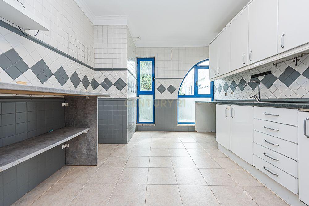 Apartamento T4 à venda em Quinta do Anjo, Palmela — foto 4