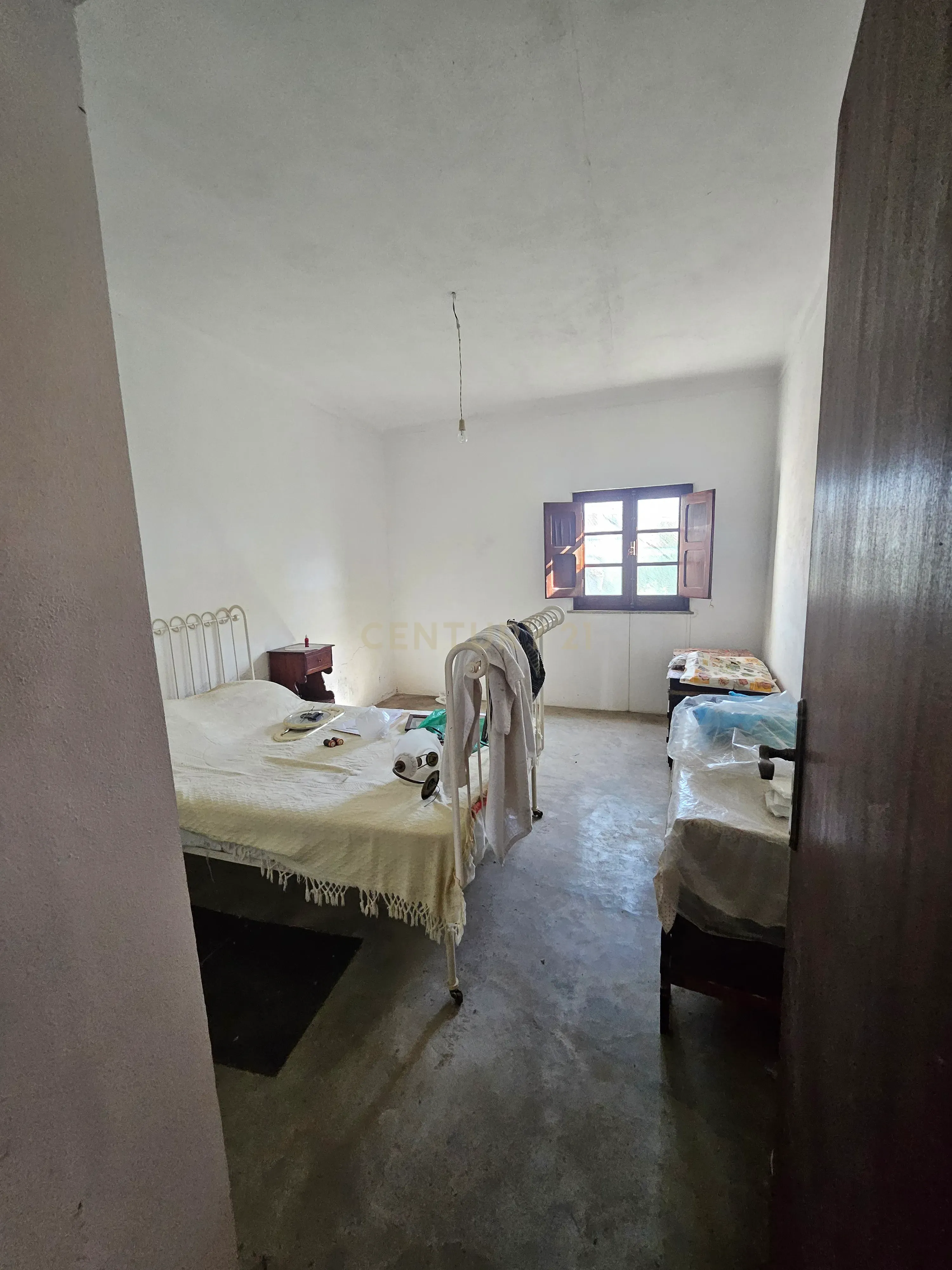 Fotografia 3 de Oportunidade Única na Granja – imóvel para Recuperar