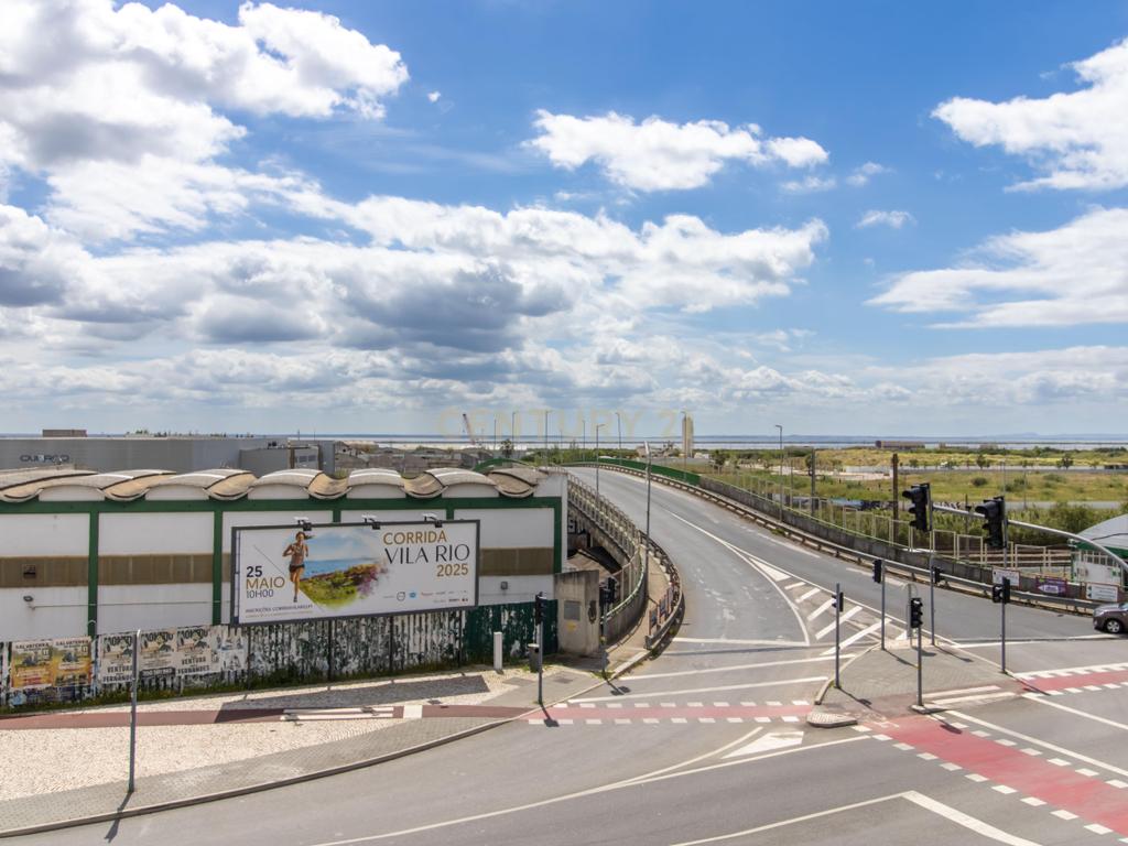Prédio Totalmente Arrendado | Excelente Oportunidade de Investimento | Póvoa de Santa Iria - Image 15