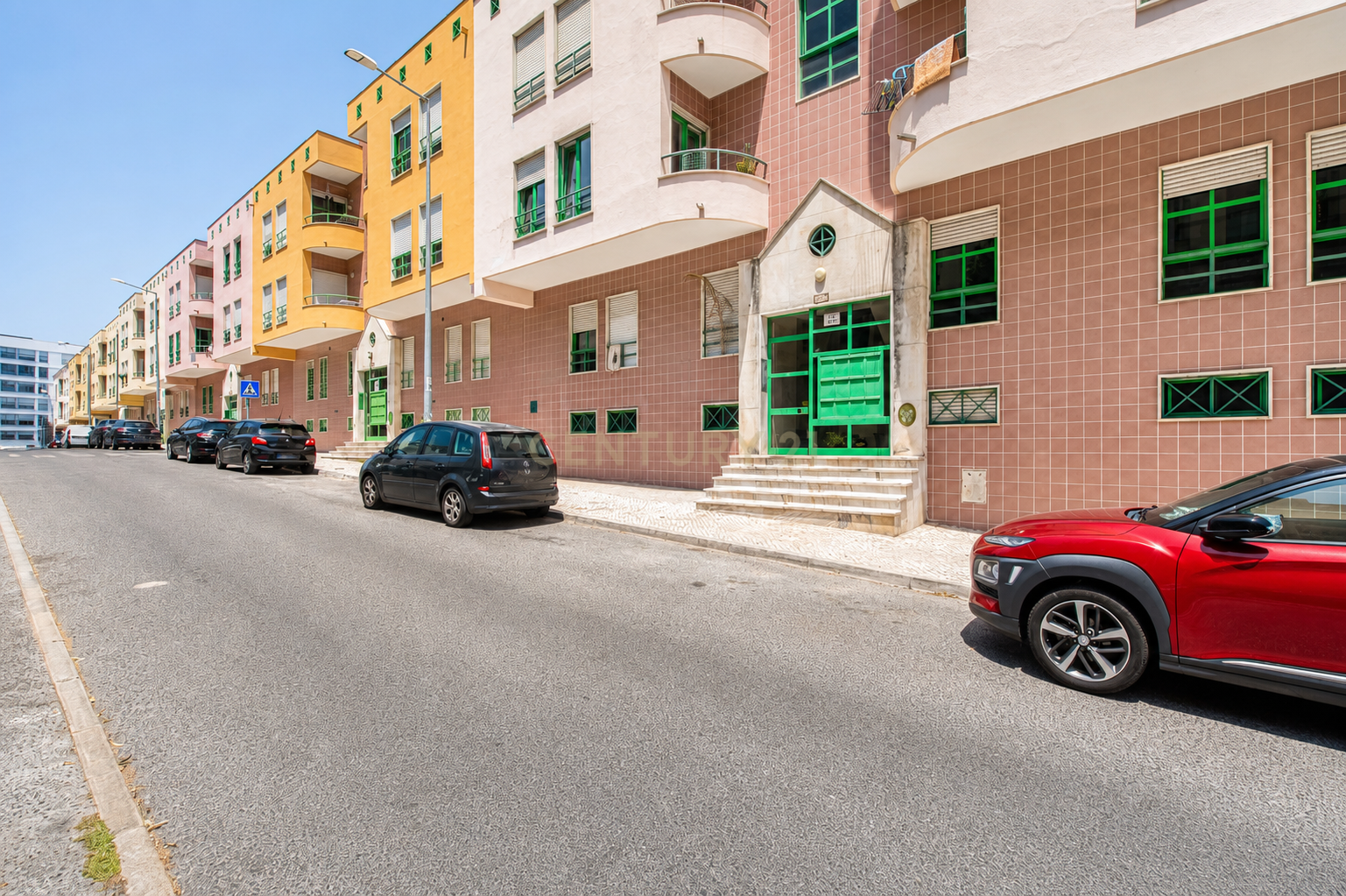 Fotografia 3 de Apartamento T3 com Parqueamento e Arrecadação | Rio de Mouro