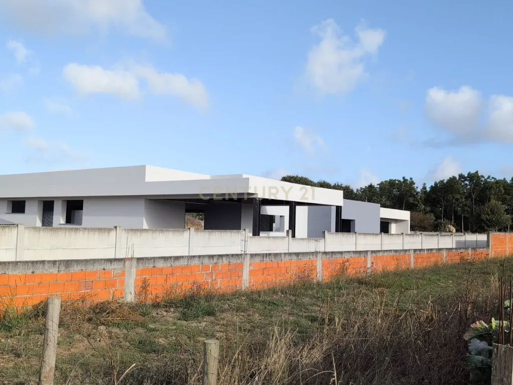 Moradia em Construção em Sosa, Vagos - 3 Quartos e 4 WC - Image 8