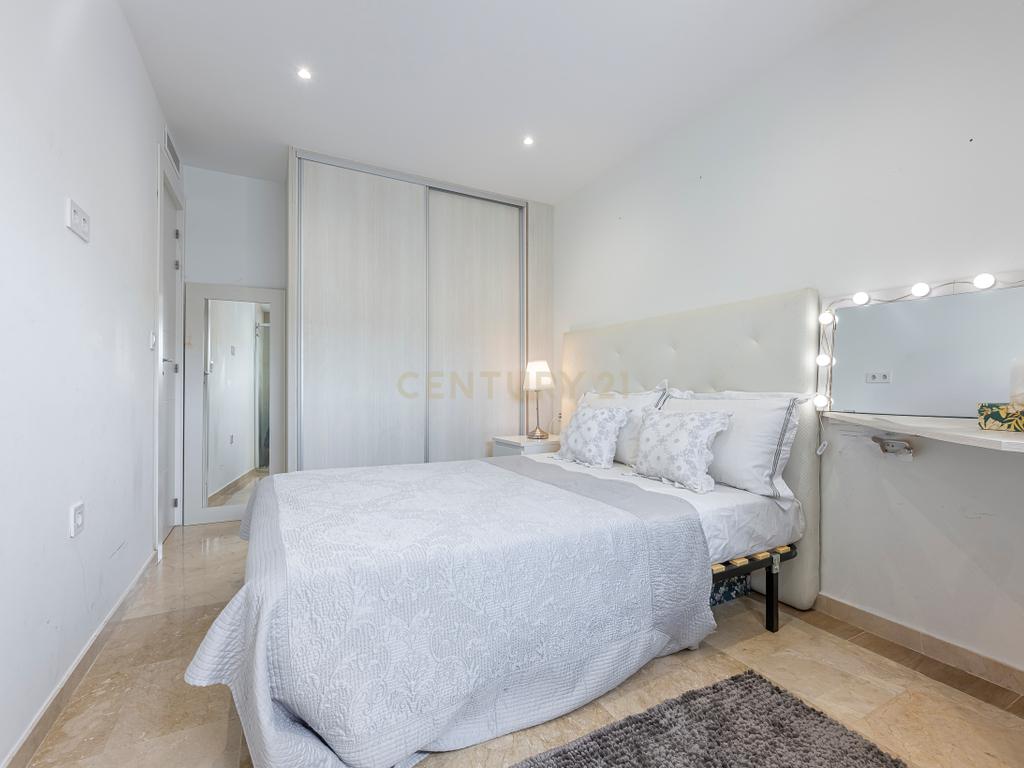 Magnífico Apartamento de 3 Quartos Totalmente Remodelado em Guadalmina Alta - Image 19