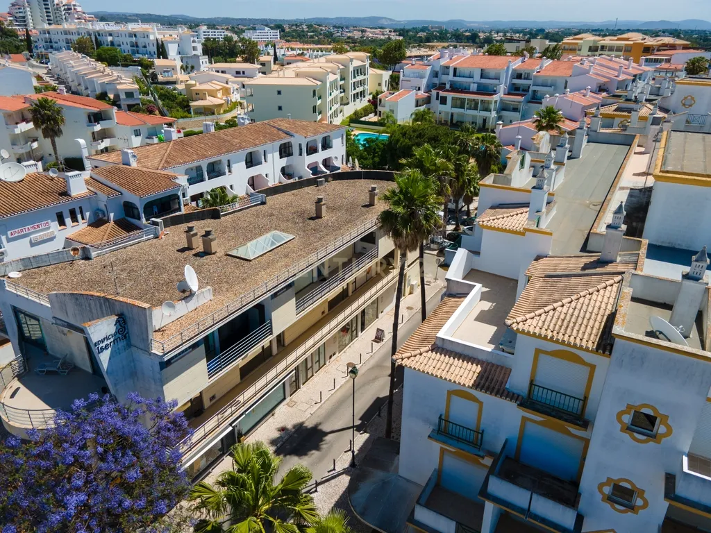 # VENDIDO # Espaço comercial | Área 48m2 | Centro de Albufeira - Image 11