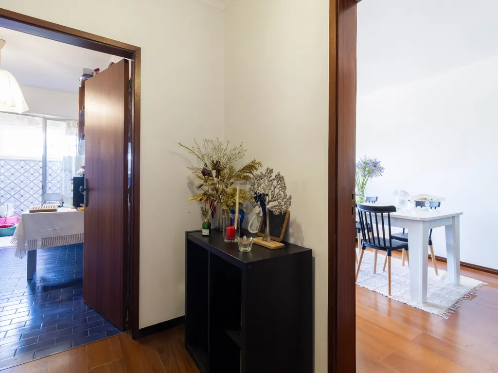 🏡 Apartamento T2 com Elevador no Coração de Alcobaça - Image 11