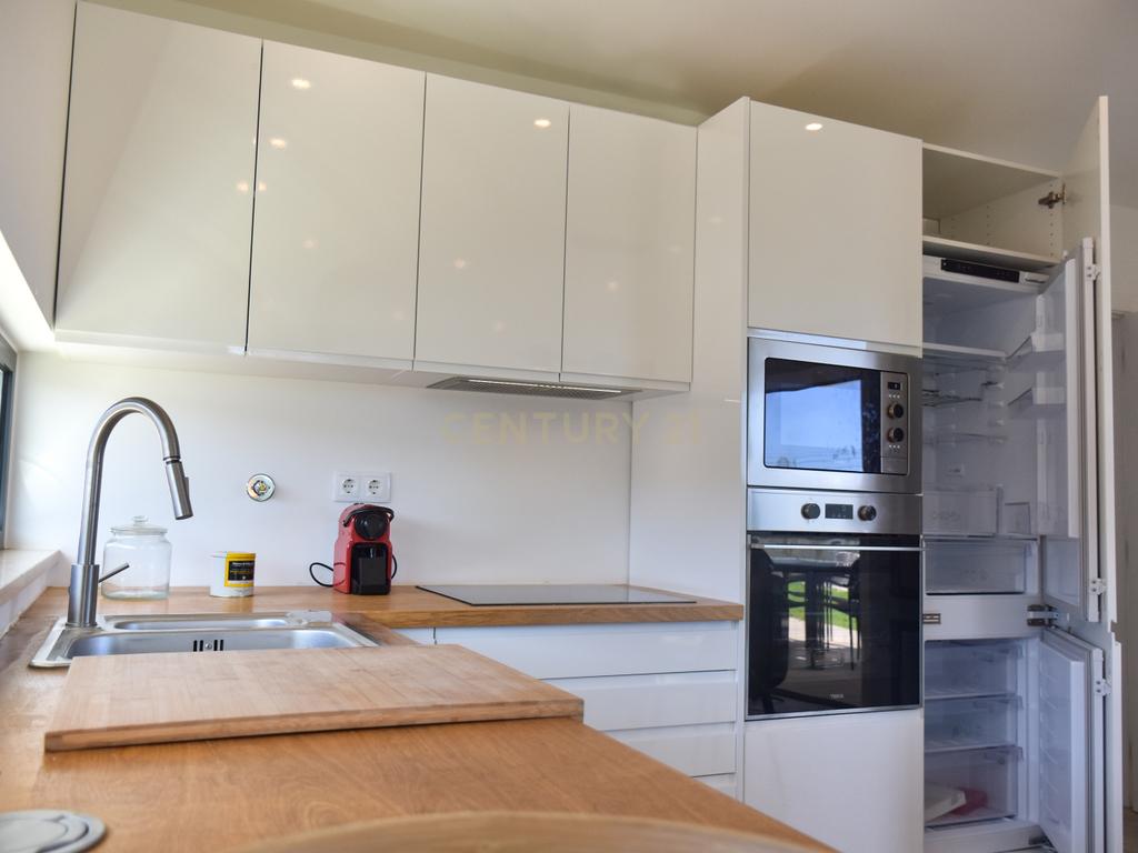 Luxo e Tranquilidade em Sagres: Uma Moradia Contemporânea à espera de ser sua! - Image 27