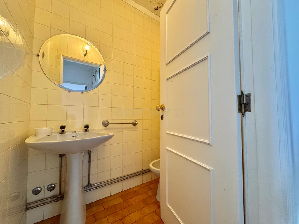Apartamento T4 no centro de Santo Tirso - Image 16