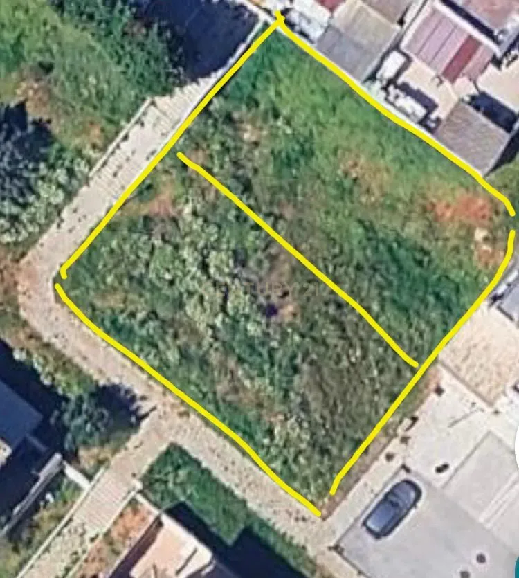Fotografia 7 de Terreno Urbano para Construção.