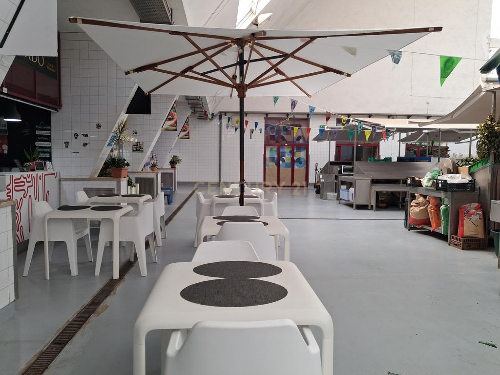 🏪 Loja para Trespasse no Mercado Municipal de Matosinhos – Ideal para Restauração - Image 1