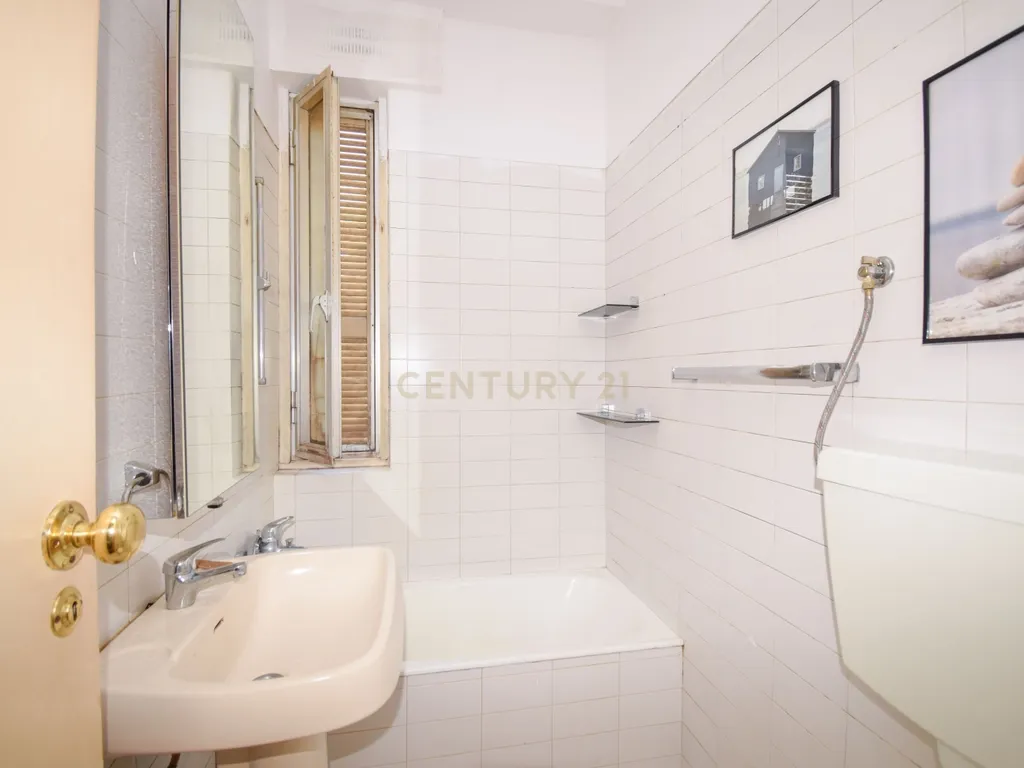 T3 em Alfragide com 125 m² – Oportunidade para Remodelação com Potencial - Image 18