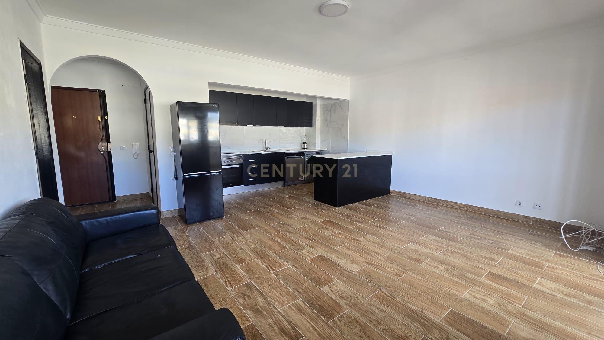 Fotografia 12 de Apartamento T1, totalmente remodelado