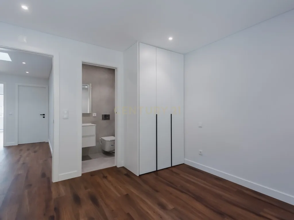 Moradia T3 de excelência no centro de Leiria - Image 26