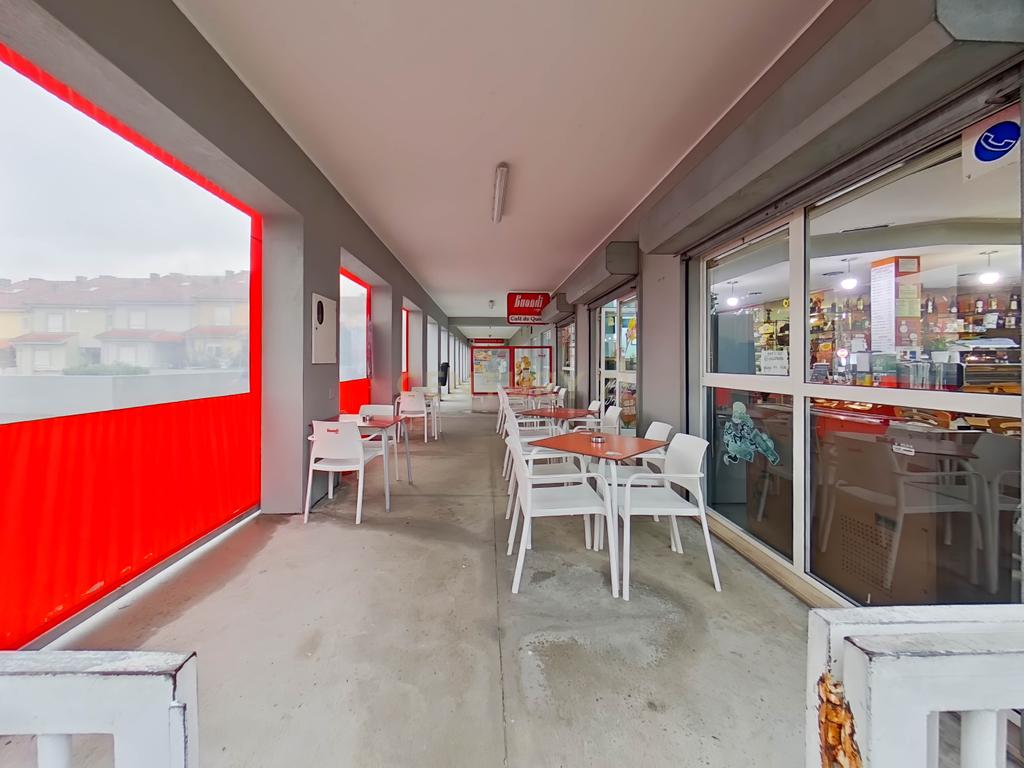 Loja utilizada como Café em Gondomar - Image 8