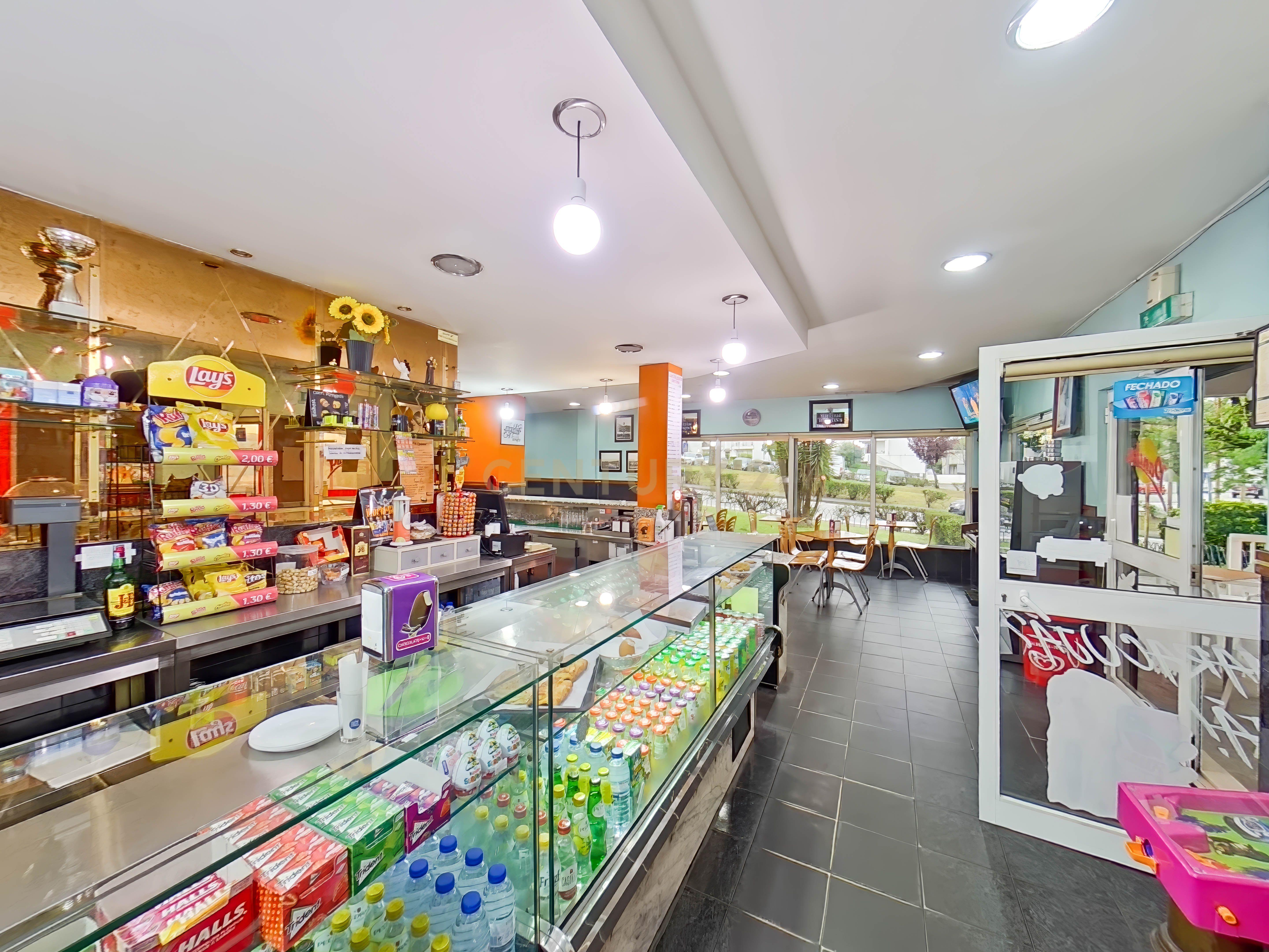 Loja utilizada como Café em Gondomar - Image 6